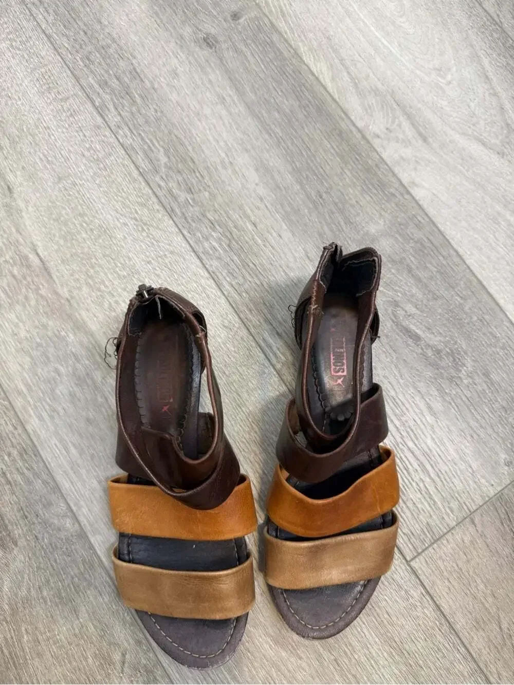 PIKOLINOS Two-Tone Leather Wedge Sandals - Dark Brown & Tan size 38